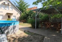 Rigófészek Apartmanház Gárdony 