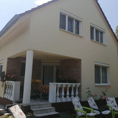 Rózsás Nyaralóház Balatonmáriafürdő