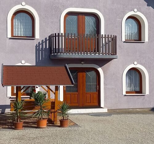 Sasfészek Apartman Lenti 