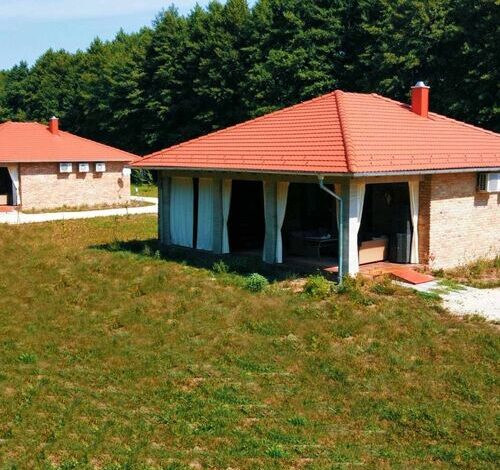 Smaragd Vendégház Sitke Lánka Pihenőpark 