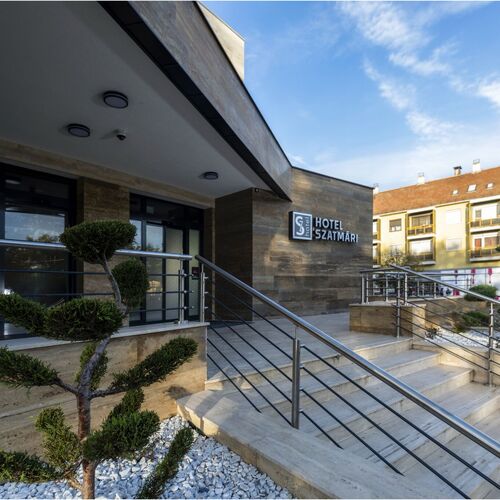 Szatmári Hotel és Étterem Jászberény