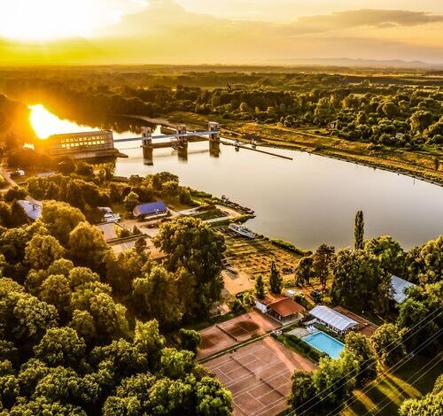 Tisza Garden Park Tiszalök 