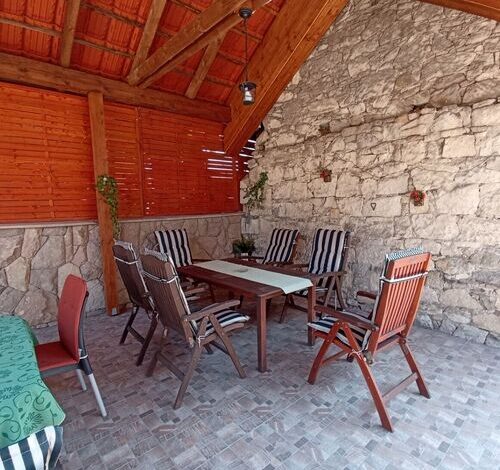 Tomorvár Apartmanház Bogács 
