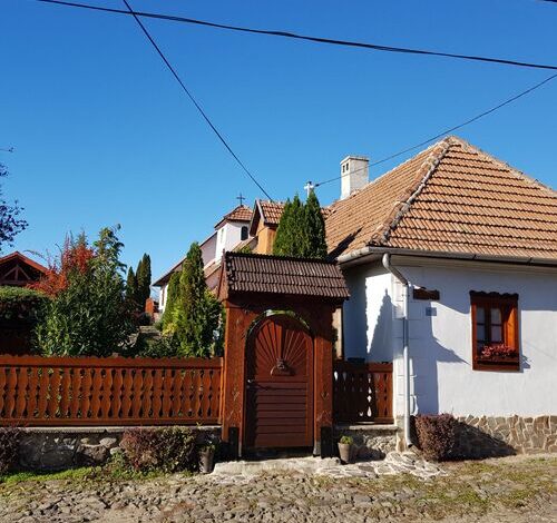Tornyosház Hejce 
