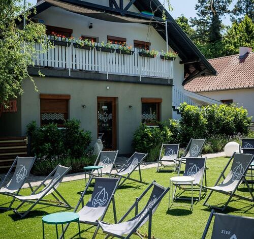 Zier Bisztró&Apartmanok Balatonszemes 