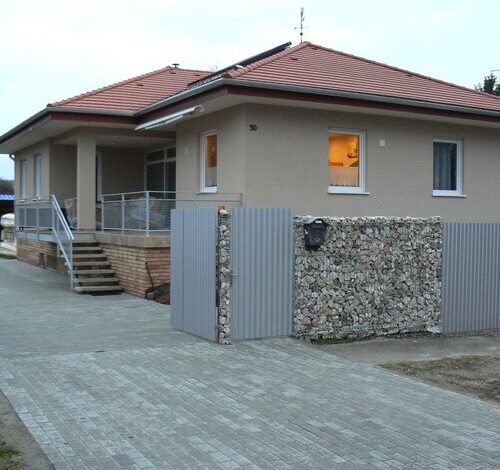 Zoli Üdülőház Balatonszemes 